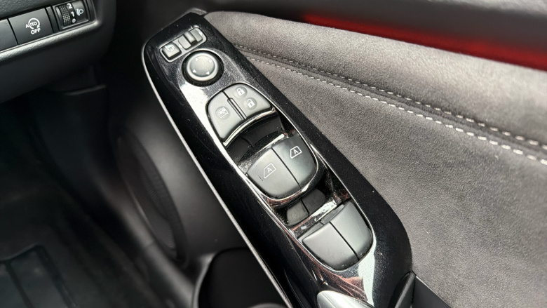 Nissan Juke 1.0 DiG-T Tekna+ 5dr Petrol Hatchback